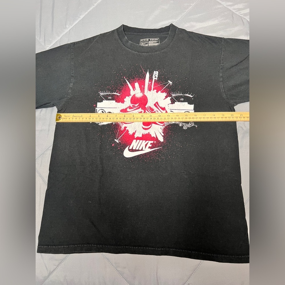 Nike Black Tee with Red and White Graphic - Picture 4 of 5
